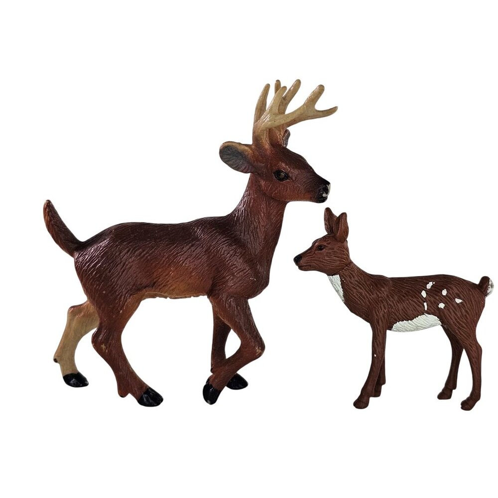 Safari Ltd Deer Buck & Fawn Figurine Set